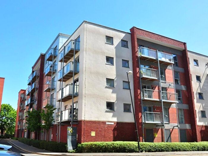 2 Bedroom Apartment To Rent In Elmira Way, Salford, Greater Manchester, M5