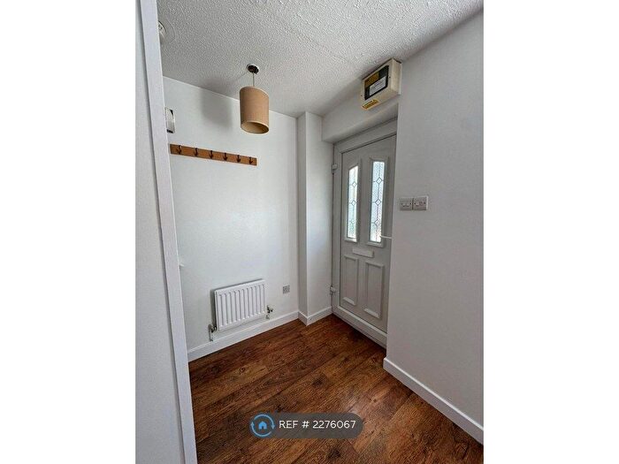 2 Bedroom End Of Terrace House To Rent In The Bramblings, Bicester, OX26