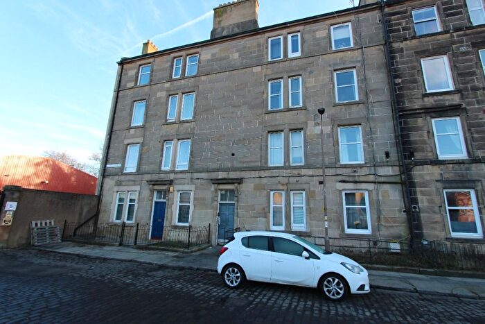 1 Bedroom Flat To Rent In Westfield Street, Gorgie, Edinburgh, EH11