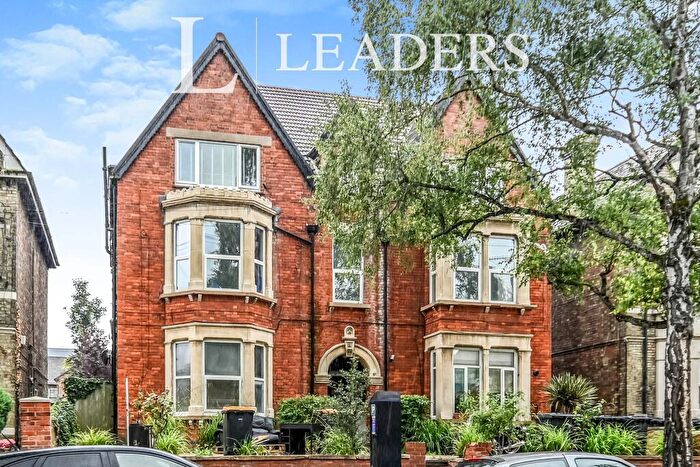 1 Bedroom Flat To Rent In Clapham Road, Bedford, MK41