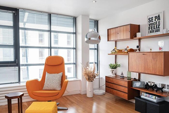 2 Bedroom Flat For Sale In Batemans Row, Shoreditch, London, EC2A