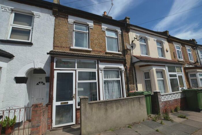 4 Bedroom Terraced House To Rent In Dongola Road, Plaistow, E13