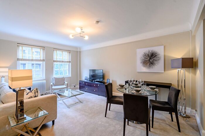 2 Bedroom Flat To Rent In Fulham Road, South Kensington, SW3
