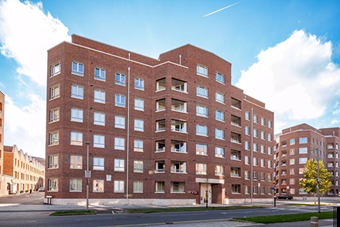 1 Bedroom Flat To Rent In Greystone Mansions, Frogley Park, Barking Riverside, IG11