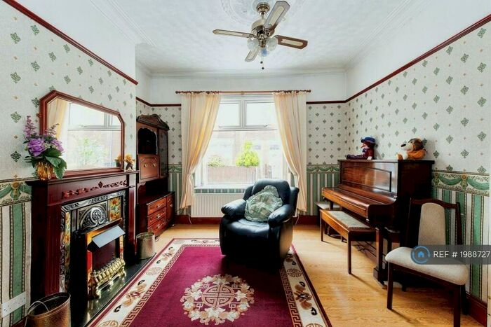 2 Bedroom Terraced House To Rent In Somerset Cottages, Sunderland, SR3