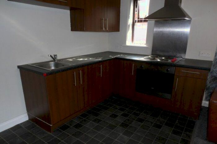 1 Bedroom Flat To Rent In Sumner Street, Blackburn, BB2