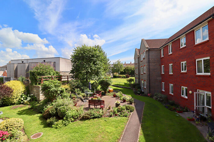 1 Bedroom Retirement Property For Sale In Bluestone Court, Street, BA16