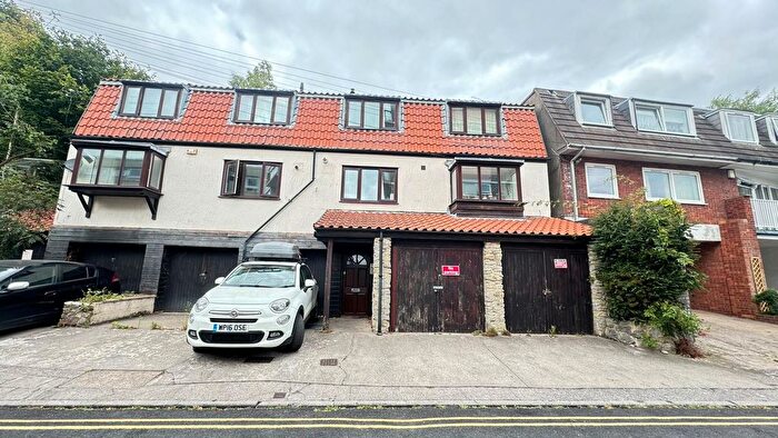 2 Bedroom Flat To Rent In Dove Street, Bristol, BS2