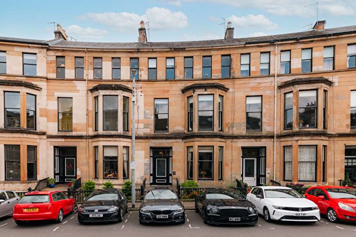 2 Bedroom Flat For Sale In Westbourne Gardens, Dowanhill, G12