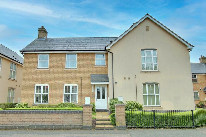 1 Bedroom Flat To Rent In Woodlands Court, North Road, St. Ives, PE27
