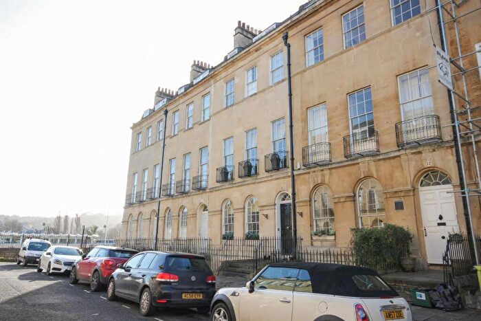 2 Bedroom Flat To Rent In Johnstone Street, Bath, BA2
