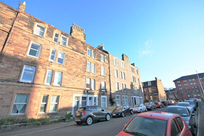 1 Bedroom Flat To Rent In Moat Terrace, Slateford, Edinburgh, EH14
