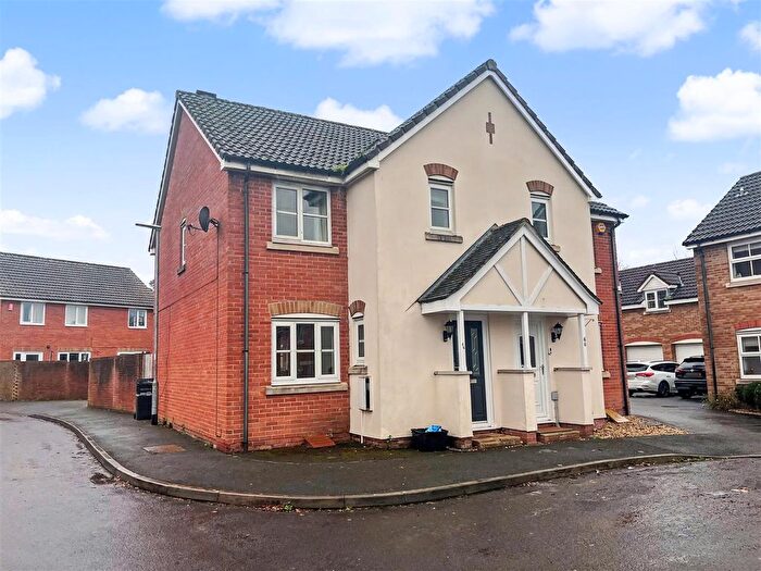 3 Bedroom Semi-Detached House To Rent In Adams Meadow, Ilminster, TA19