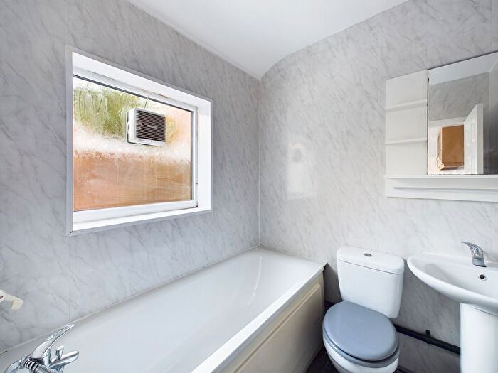 3 Bedroom Terraced House For Sale In Station Road, Kirkham, PR4