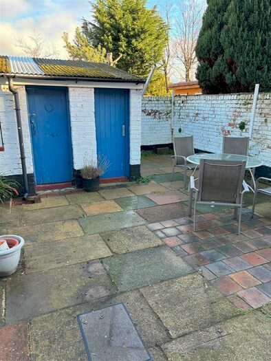 2 Bedroom Semi-Detached House To Rent In Wennington Road, Southport, PR9