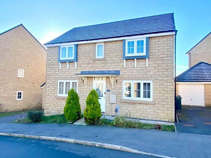 4 Bedroom Detached House For Sale In Beacon Hill, Keighley, West Yorkshire, BD22