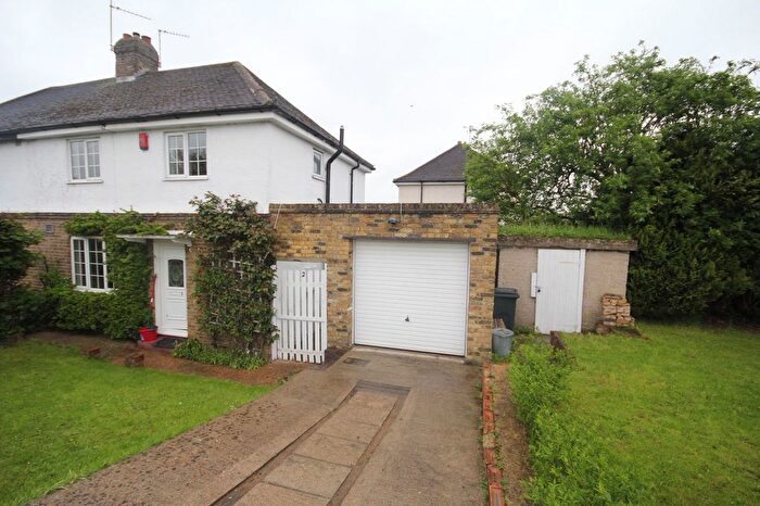 3 Bedroom Property To Rent In Kingston Avenue, Yiewsley, UB7