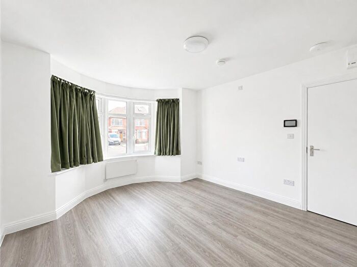 Studio To Rent In Stag Lane, Edgware, HA8