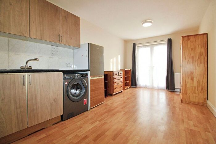 1 Bedroom Flat To Rent In Karman Court, Headstone Drive, Harrow Weald, HA3