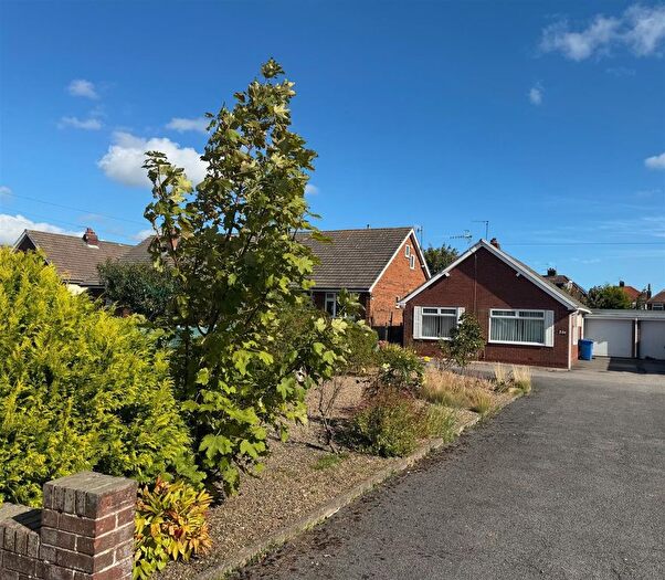 2 Bedroom Detached Bungalow For Sale In Filey Road, Scarborough, YO11