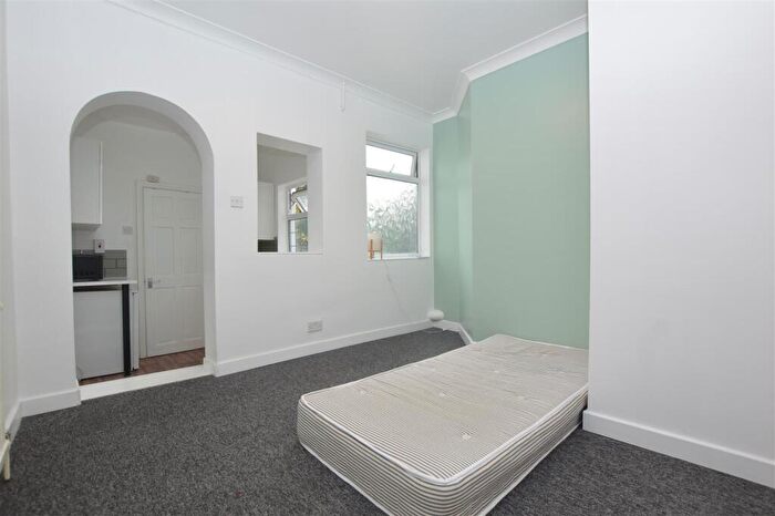 House To Rent In Magdalen Road, Norwich, NR3