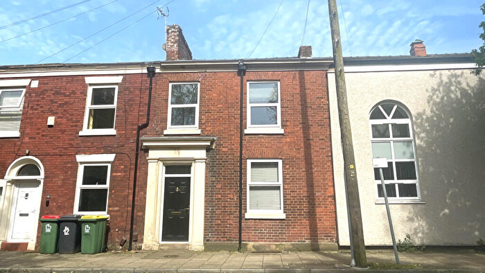 3 Bedroom Terraced House To Rent In St. Pauls Square, Preston, PR1