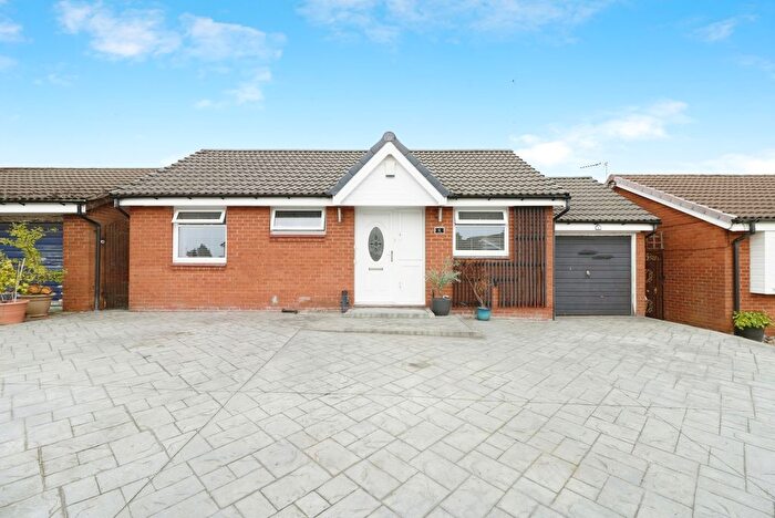 3 Bedroom Bungalow For Sale In Radway, Tyldesley, Manchester, Greater Manchester, M29