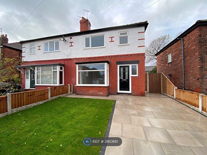 3 Bedroom Semi-Detached House To Rent In Lancaster Avenue, Thornton-Cleveleys, FY5