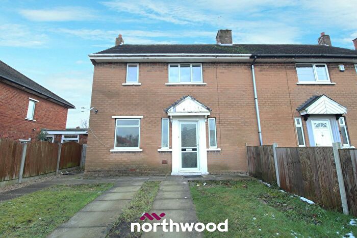 2 Bedroom Semi-Detached House To Rent In Morrison Drive, Rossington, Doncaster, DN11