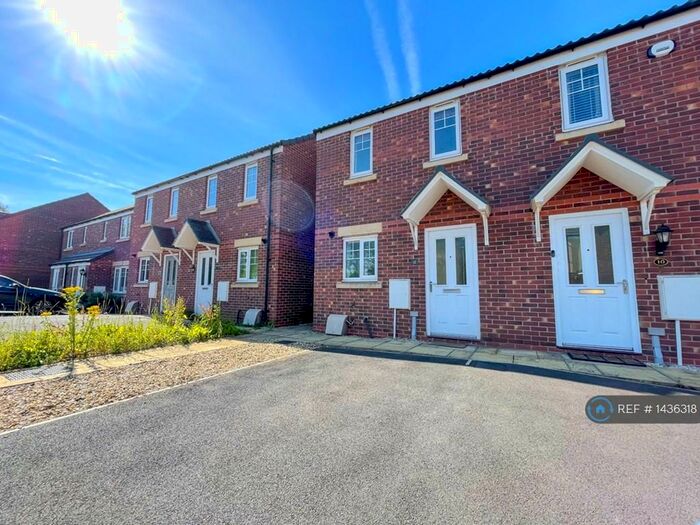 2 Bedroom Semi-Detached House To Rent In Harold Burrows Avenue, Stoke-On-Trent, ST4