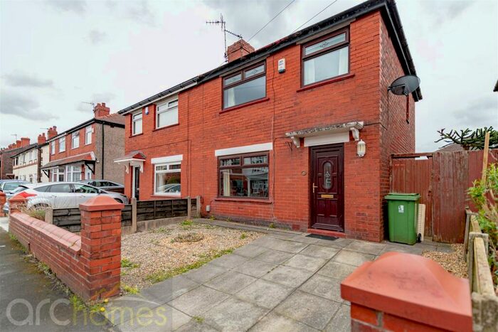 3 Bedroom Semi-Detached House To Rent In Hunt Street, Atherton, Manchester, M46