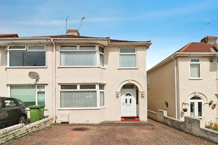 3 Bedroom End Of Terrace House For Sale In Mackie Road, Filton, Bristol, Gloucestershire, BS34
