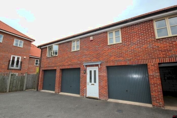 2 Bedroom Flat To Rent In Unicorn Yard, Norwich, Norfolk, NR3