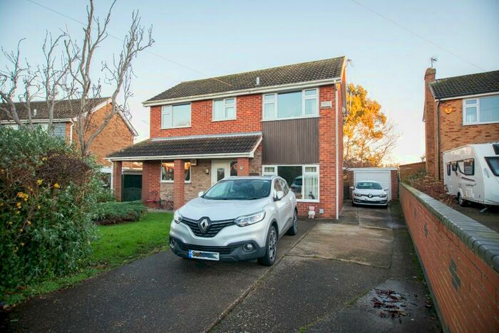 4 Bedroom Detached House To Rent In St. Nicholas Drive, Hornsea, East Riding Of Yorkshire, HU18