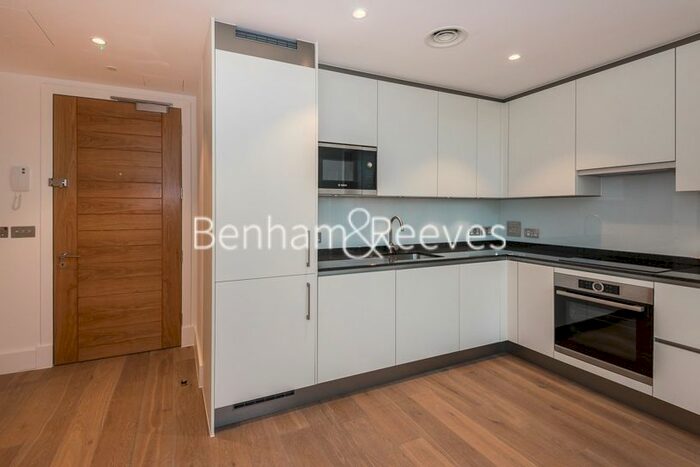1 Bedroom Flat To Rent In Kingsway, Holborn, WC2B