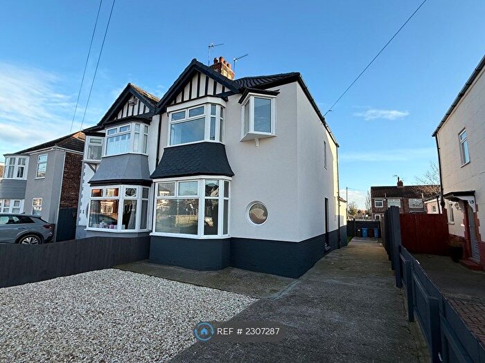 3 Bedroom Semi-Detached House To Rent In Belgrave Drive, Hull, HU4