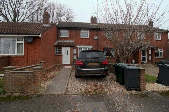 3 Bedroom Terraced House To Rent In Old Ash Close, Kennington, Ashford, TN24