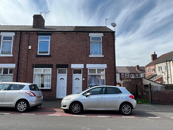 2 Bedroom End Of Terrace House To Rent In Oliver Street, Doncaster, S64