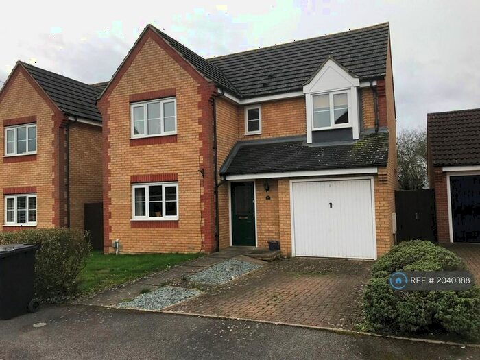 4 Bedroom Detached House To Rent In Warneford Way, Leighton Buzzard, LU7