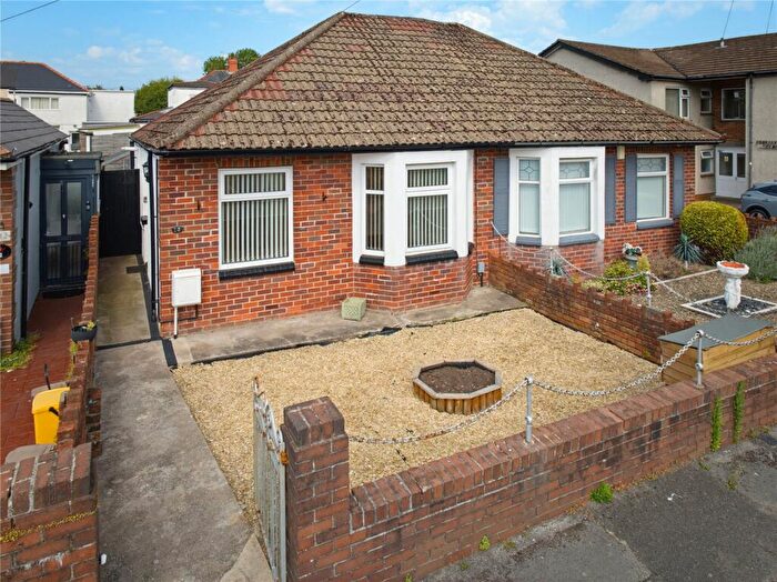2 Bedroom Bungalow For Sale In Durlston Close, Llandaff North, Cardiff, South Glamorgan, CF14