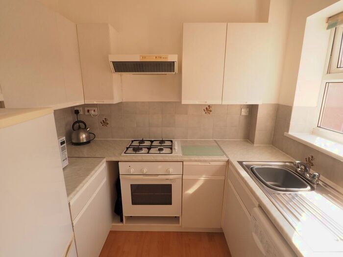 2 Bedroom Apartment To Rent In Plimsoll Way, Victoria Dock, Hull, HU9