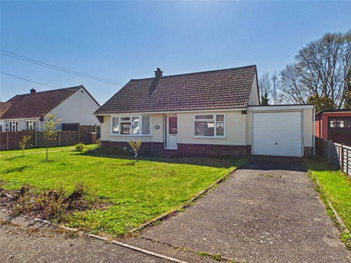 2 Bedroom Bungalow For Sale In Larksfield Road, Stutton, Ipswich, Suffolk, IP9