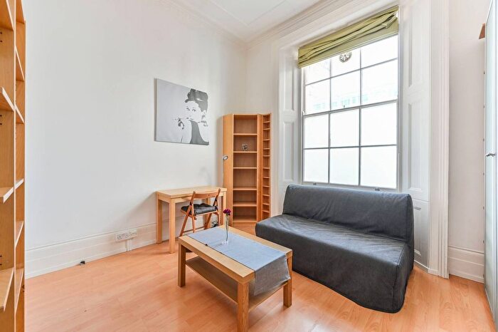 Studio To Rent In Claverton Street, Pimlico, London, SW1V