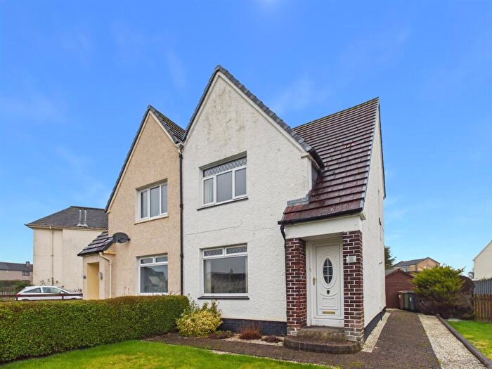 2 Bedroom Semi Detached House For Sale In Greenfarm Road, Linwood, PA3