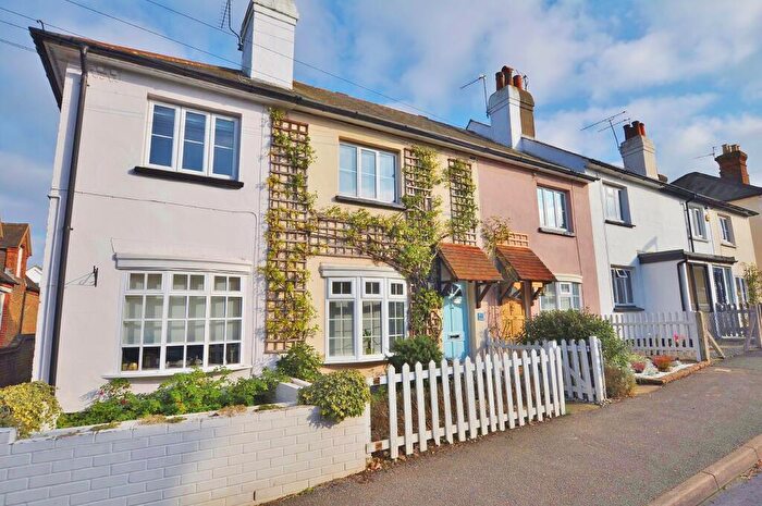 2 Bedroom Terraced House To Rent In Down Road, Guildford, Surrey, GU1