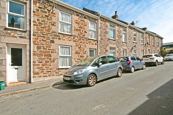 2 Bedroom Terraced House For Sale In Bellevue, Redruth, Cornwall, TR15