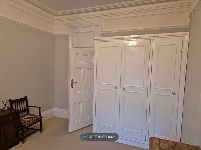 1 Bedroom Flat To Rent In Westminster, London, SW1E