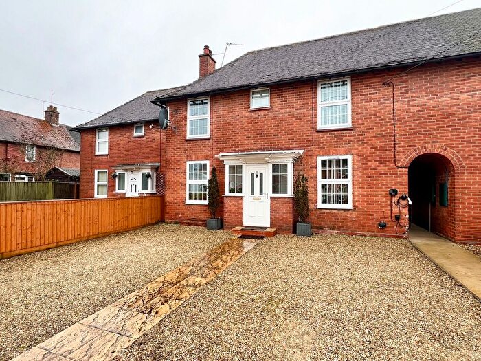 3 Bedroom Terraced House For Sale In St. Peters Road, Didcot, OX11