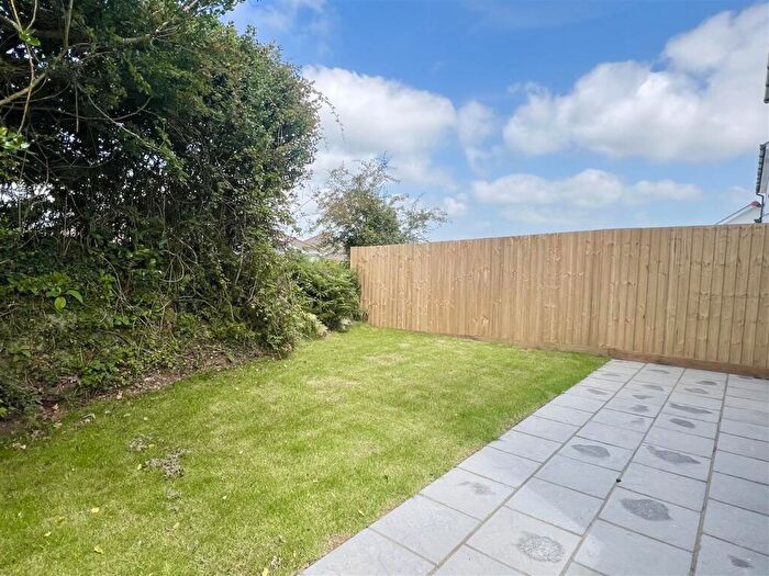 3 Bedroom End Of Terrace House For Sale In Kew Kernow, Roche, PL26