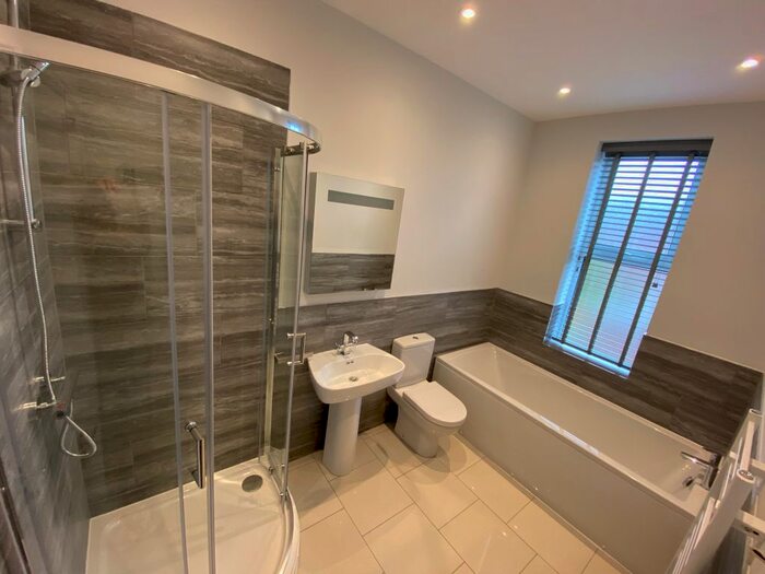 1 Bedroom Flat To Rent In Broomfield Road, Heaton Moor, Stockport, SK4